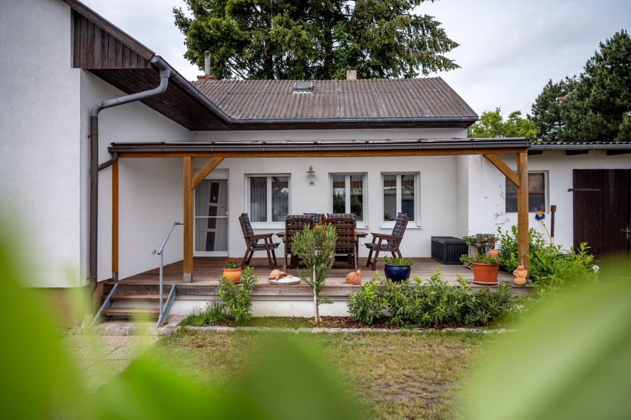 Winzerferienhaus Schueller Purbach am Neusiedlersee Exterior photo